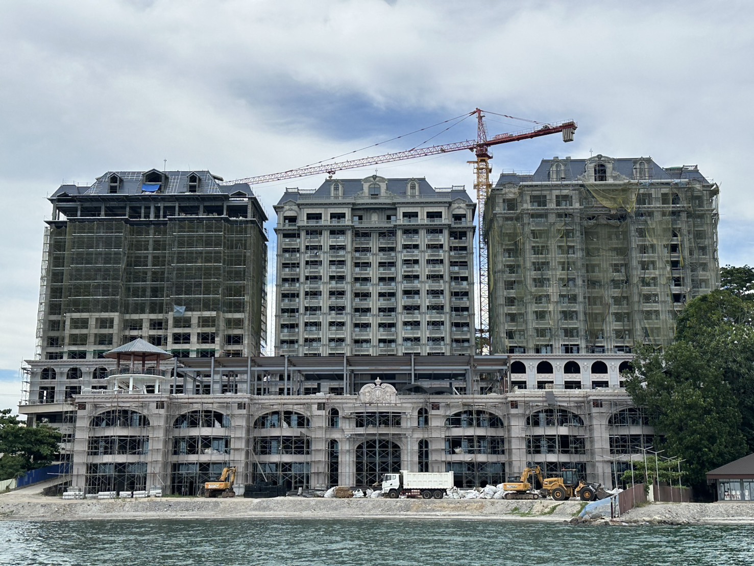 Majestic Bay 松日玥海2
